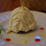 八ヶ岳倶楽部 - 胡麻と豆乳クリームのモンブラン