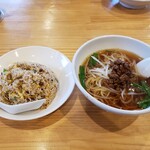 王府 - ラーメンセット　800円