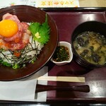 小田原港 わらべ - 特上海鮮丼