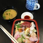 一力 - 料理写真:ランチちらし 1050円