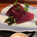 お魚処 うおとも - カツオ刺