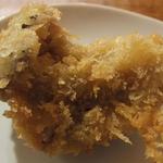 大阪串かつ てん家わん屋 - 「しめじ茸」（味付き・￥100）：しめじの旨みを凝縮して鍋や炒め物の何倍も旨い！
      