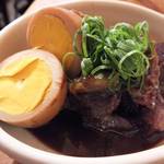 大阪串かつ てん家わん屋 - 「牛すじどて煮」（￥500）：すじに味が染みててガッツリ、コク豊か！