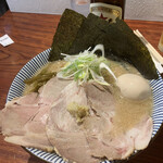 灼味噌らーめん 八堂八 - 全部乗せ