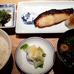 小割烹おはし あきはばらりびんぐ - お魚の西京焼き：1,000円
