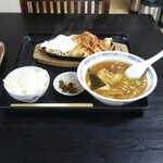 中華大学なるい - 生姜焼きスペシャル(1180円)