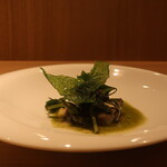 RISTORANTE IL NODO - 真鶴岩の岩牡蠣 ヴァポーレ 渡辺農園の新玉ねぎ 万願寺唐辛子 空心菜