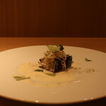 RISTORANTE IL NODO - 渡辺農園の焼きナス もんざ丸さんのシラス 中戸川さんのカレーリーフ