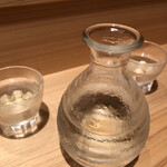 Manten Zushi - 日本酒（秋田産）