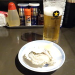 醤麺男 - 生牡蠣＆生ビール
