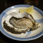 醤麺男 - 生牡蠣110円