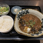 中国四川麺飯店 一燈 - 麺定食(牛スジあんかけラーメン)❗️