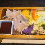札幌モダンレストラン　えりも亭 - 道産野菜と長万部黒豚セイロです。