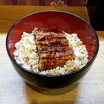 名代 宇奈とと - うな丼：550円