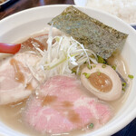 Ramen Uta - 濃厚鶏白湯ラーメン