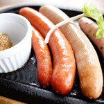 ビアホフ ガンバリウス - ソーセージ盛り合わせ