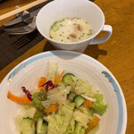 Seiyou Chuubou Renga Tei - サラダ&白身魚のクリームスープ
