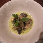 キラク - エスカルゴの香草バタークリーム煮