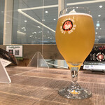 Hitachino Brewing - ホワイトエール・ラージ