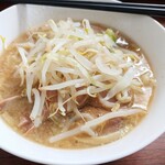 最後の晩餐 - 豚麺(肉2枚) 800円　麺少なめオーダーで