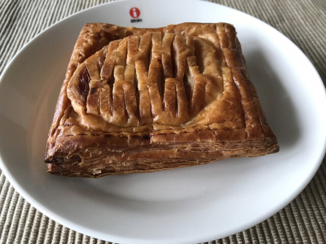 フォーシーズン - 大釈迦（洋菓子）の写真