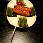 炭火焼 とりぞう - あら挽きウインナー