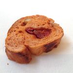 ビオディナミコ - ドライトマトとくるみが入ったパン