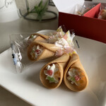 藤兵衛庵 - 「ぶぅけ」と言う名のお菓子です♪
彩りも綺麗です✨