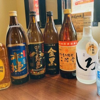 我們也提供啤酒、高球威士忌、燒酒和清酒等酒精飲料。