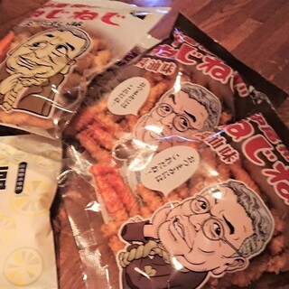 浅草でおすすめの美味しいせんべいをご紹介 食べログ 浅草でおすすめの美味しいせんべいをご紹介 食べログ