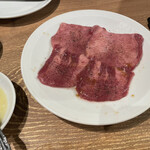 Oroshi Yakiniku Shokudou - 