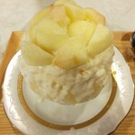 ジェントリー - 桃のケーキ系かき氷