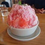 京終駅舎カフェ ハテノミドリ - イチゴミルクかき氷