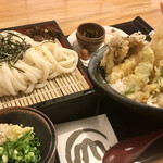 うどん本陣 山田家 讃岐本店 - 