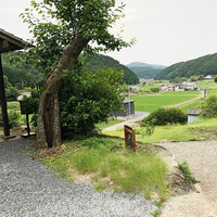 能勢 日本料理 新 - 車を降りて見た里山の風景 