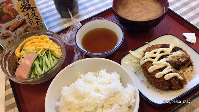 Ikoma Nishi Shiro Niwa Dai Shokudo photo 4