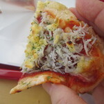 バル リゾ ディヴィーノ - シラスのピザ