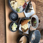 魚とワインはなたれThe Fishand Oysters - 