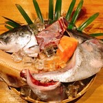 Taishuu Izakaya Temmade Agare - カマ塩焼き