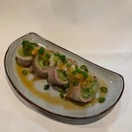 レタスの豚肉巻き（４カット）