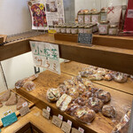 オレノ パン オクムラ - シンプルなパン、お惣菜パン、京都風なパン。どれも美味しそうです( ´,,•ω•,,`)♡