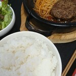 听 精肉店 - 
