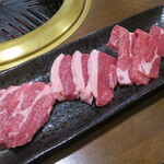 遠野食肉センター 遠野本店 - ラム3種味比べ盛り
