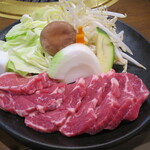 遠野食肉センター 遠野本店 - 肩ロース