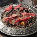 水七輪炭火焼肉 北浜にくや - 