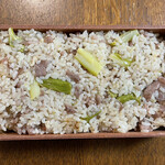 旬菜 おぐら家 - 仙台牛とアスパラの炊き込みご飯