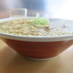 多良福 - たっぷりの麺です