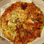 ピザーラ - 料理写真:クラシッククォーターMサイズ（生地イタリアン）