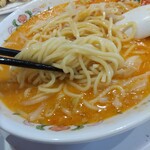 餃子の王将 - 麺のアップ