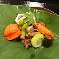 津の守坂 小柴 - 八寸